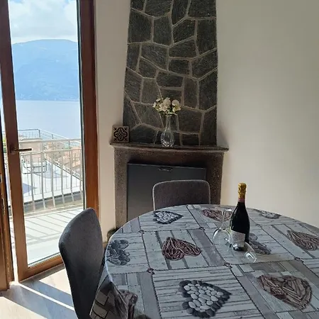 Dudi Jolie Maison - Jacuzzi Apartment