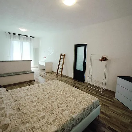 Apartment Dudi Jolie Maison - Jacuzzi